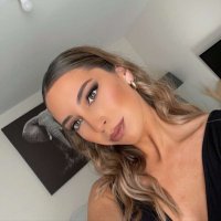co (@co__dlr) 's Twitter Profile
