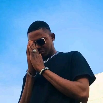 🔶Shake am_out now🔥
🔶 Owo Ja_out now🔥
🔶singer' songwriter🔥