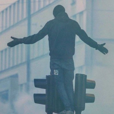 its_vachi's profile picture. Life's short
Enjoy it while it lasts.!