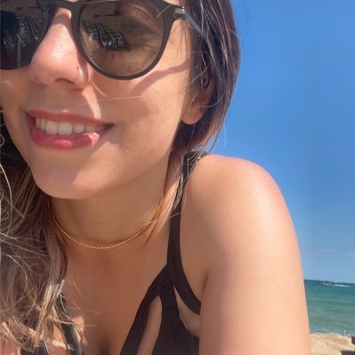 LeRoseDeLEte's profile picture. #WomanLifeFreedom