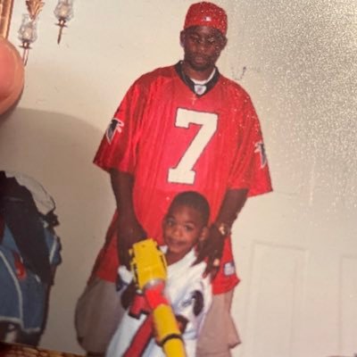 Jalennn22's profile picture. Keep Trusting God