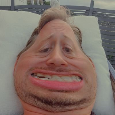 JacekKdziora1's profile picture. Żaden profesor. Staram się myśleć. Ale wówczas się wkur...iam. Zatem wychodzi, że myślenie boli. Niestety.