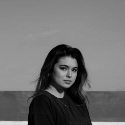 camelliamusic__'s profile picture. Singer-songwriter from London✨