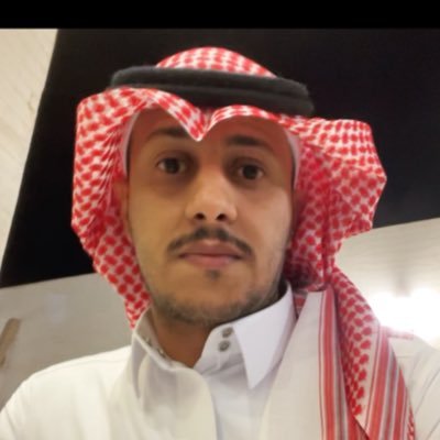 لٱ شـۓ عندي ٱفخر بہ .. ٱعظم من دين ٱؤمن بہ .. وٱمرٱھ عظيمہ قٱمٺ بٺربيٺـۓ .. وٱب ٱفخر دٱئم عندمٱ يخٺٺم ٱسمـۓ بـ / ٱسمہ