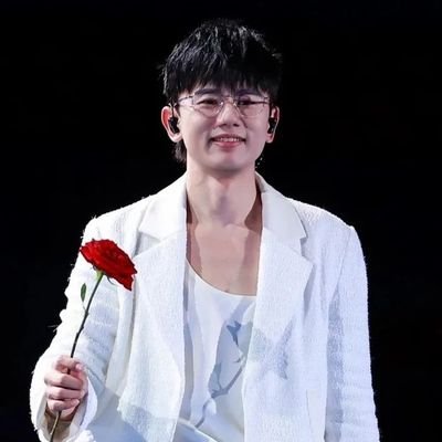 mengwei142578's profile picture. 北斗不是孤星，我们互为光亮⭐⭐⭐⭐