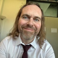 Dr. Carman Neustaedter (he/him/his) (@dr_carmster) 's Twitter Profile