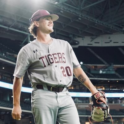 Mason '19 // IHCC baseball alum // TX Southern Baseball alum // ETBU GA alum // Assistant Coach Coastal Bend College