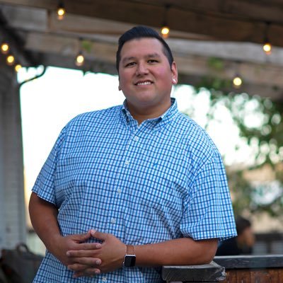 lukefiIewaIker's profile picture. An Arikara, Comanche, and Hidatsa MBA graduate collecting spores, molds, and fungus since '85. 🧢🖖🏽🐕