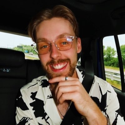Mike ~ 27 ~ Streamer and avid anime enthusiast sixrbusiness@gmail.com
