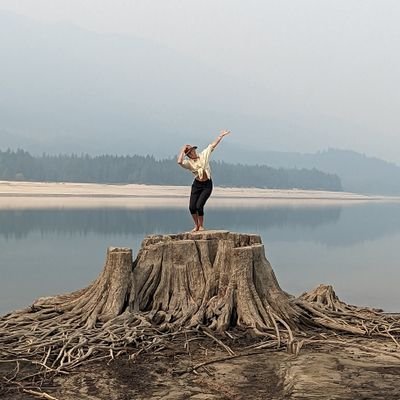 Freequeenshe's profile picture. 