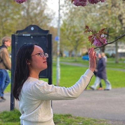 seaviolets's profile picture. English Literature student ~ UoE ‘27 ~ Writer and poet ~ #amwriting Milk Tea for Two 🧋 (HK café contemporary romance!) ~ she/her ~ Intern @EarnshawBooks