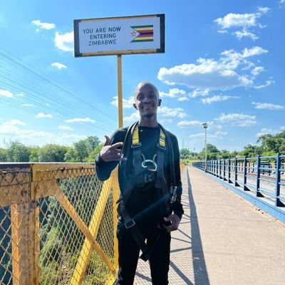 CheeloLweendo's profile picture. die hard Manchester United fan