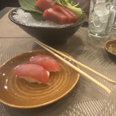 アル・ハイザムが本当に大好きです!! 私もショタ・ハイサムが大好きで、絵を描くのが本当に好きでした!~🏛️🌱 🌱・ モブちゃん🌱 ・🌱🌱/ ♡ @0211a_ は私のアイドルです!! 彼らのアートワークが大好きです~