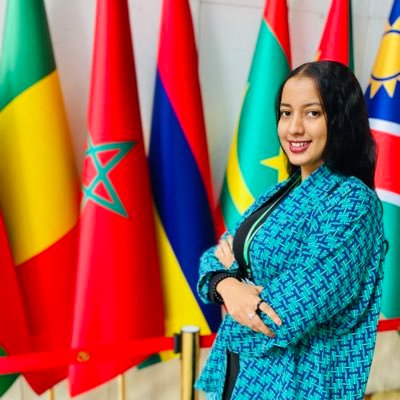 Regional Coordinator AJLPSS 🇳🇪🇧🇫🇸🇳🇲🇱YALI Fellow 🌍Lead of National Feminist Youth Coalition ♻️Peacemaker 🕊️Mali-Timbuktu 🇲🇱📍