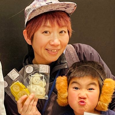 fa_ayaba's profile picture. 🧑‍🌾 畑のおかん（あやばー）とひらめきボーイ（あふたま）の発信ユニット 「ちゅーねんしょーねん」 🥕 おつまみベジ®︎開発中！ 🎧 図鑑／音声／スタンプで日本の季節や野菜の魅力をお届けします！