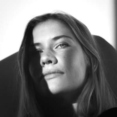 rwlxd86721328's profile picture. 悪い日を乗り切れば、あとは運がいいと信じてください。