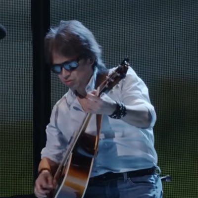 Saigonokisu4545's profile picture. もっと自由でいいんだ～♪山に登ったり景色撮影したりしてます。 省吾さんの歌詞とメロディーが身体にしみついてます 88年渚園、初参加    ひとりかってに呟いてます🫢