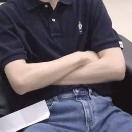 woofi220220's profile picture. 000