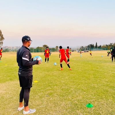 From eQonce - EGoli | Father | Community Development Practitioner| Coach (Caf/Safa D License) | All things football | Performance Analysis (PFSA)| Social Runner