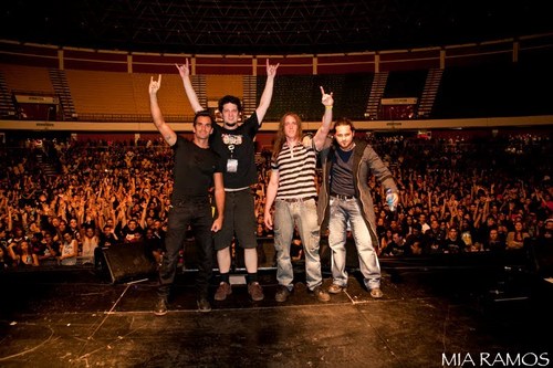 FcoMindflow's profile picture. Primeiro FCO da banda @Mindflow e reconhecido por todos eles.Amamos a Banda e o nosso objetivo aqui é Divulgar o Mind o máximo Possível.