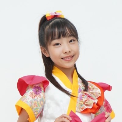 双葉ひなの🌱 双葉姉妹の姉です🤍HINANO jc1 スパイラルミュージックウエスト所属スタジオMJ🤍 チームD.I.V.A🤍 ダンスやアイドル、撮影会など頑張っています!! 是非応援してください!!