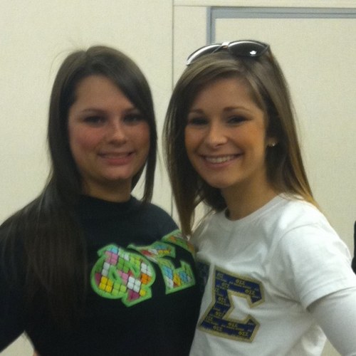 jwoww22's profile picture. 