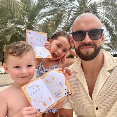 scottyt861's profile picture. Daddy to Georgie & Nico. Dons. Fuck the tories.