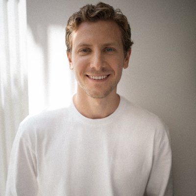 Aleks Larsen Profile