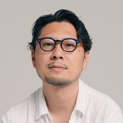 『 視点を変えると、答えも変わる 』クリエイティブは経営手段。コピーライティングと企業ブランディングをしてます。地味に浜崎あゆみ・倖田來未・ジャニーズなどに楽曲提供をしていました。多数オリコン1位を獲得。実業×クリエイター視点でポスト。3拠点生活始まる。異端だけどBiz×Creative