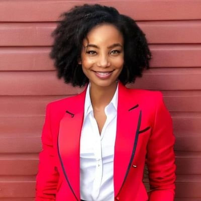 Grace29898460's profile picture. Graphics Designer | Helping Businesses Stand Out with Creative, Clean & Purposeful Designs | Exploring All Things Visual