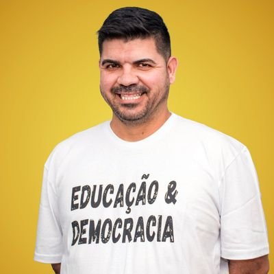 Historiador, professor, pesquisador. Pós graduado em gestão, mestre na PUC - SP. https://t.co/rYFciaJ8t0
É o Santos FC