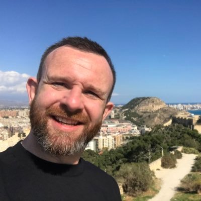 simonje37084518's profile picture. 