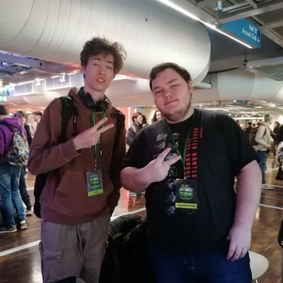 Hi I'm an unknown Competitive Smash player from Germany maining Little mac/Team Bingo
Also i love dragonball