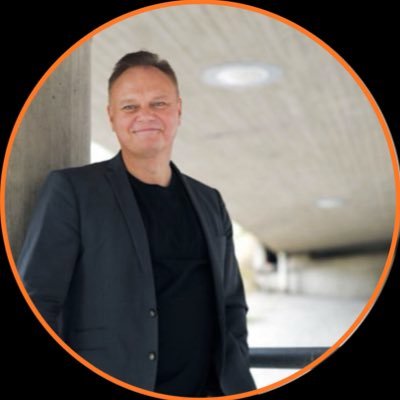 CEO/Founder Algoryx. Physics+AI. Democracy. Father & Husband. 🏃♂️🚵⛷🚣📷🎸 🇸🇪 🐈⬛ Royal Acad. Eng. Science. PhLic. Now mainly on @kennethb.bsky.social