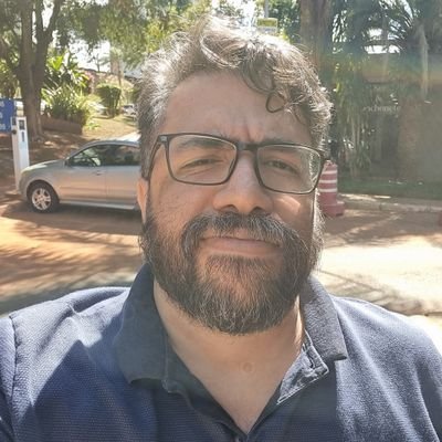 Luciano Lima▪️Ele/Dele ▪️INFP-T ▪️
Aqui é meme, política, desenvolvimento web, gato e sofrência.
◾Bi Proud 🏳️🌈