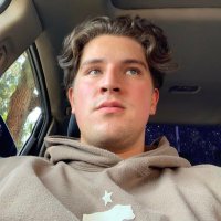 André Flores (@andrewafg16) 's Twitter Profile