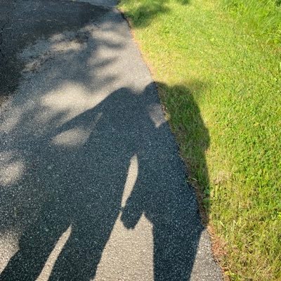 Michaela_Musix's profile picture. MHS/MCCC '24 She 💍9/5/23💍 ^ENGAGED^ I like books,music, and movies, Halestorm, Bowie, Archers Nail Tech, 18