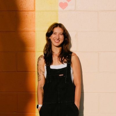 Musical theatre school dropout turned journalist @CTVVancouver
Editor-in-chief for @sadmag