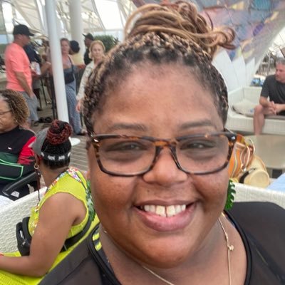 sandraalexande1's profile picture. ♏️ 🍑🔥📚🙏🏾✍🏾🗣️