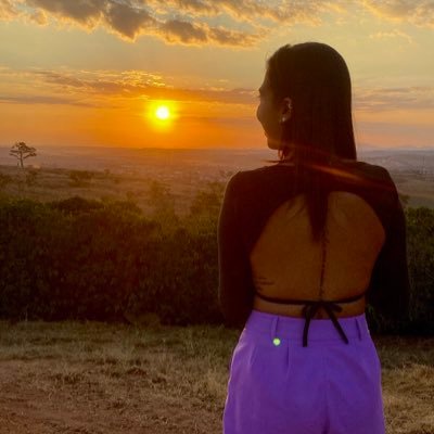 𝒪 𝒮𝑒𝑛ℎ𝑜𝑟 𝑚𝑒 𝑔𝑢𝑖𝑎 𝑝𝑒𝑙𝑜𝑠 𝑐𝑎𝑚𝑖𝑛ℎ𝑜𝑠 𝑑𝑎 𝑣𝑖𝑑𝑎 𝑒 𝑛𝑒𝑙𝑒 𝑐𝑜𝑛𝑓𝑖𝑜 𝑡𝑜𝑑𝑜𝑠 𝑜𝑠 𝑚𝑒𝑢𝑠 𝑝𝑙𝑎𝑛𝑜𝑠. 💆🏻‍♀️✨