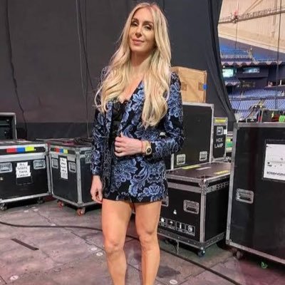 MY BACKUP ACCOUNT ONLY MY FANS SHOULD FOLLOW BACK !!