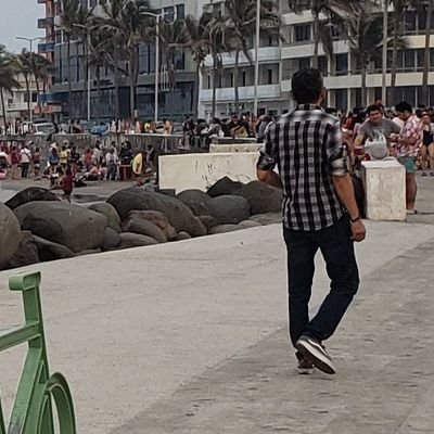 Josesit0777's profile picture. 30 años
1.72 Altura
18cm 🍌
Hetero
Solvente
Veracruz puerto
Horarios de 8am a 8pm