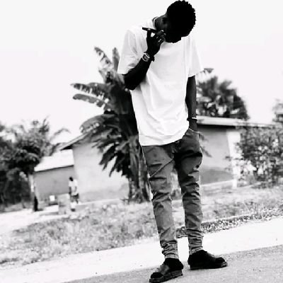 LRycorn's profile picture. 