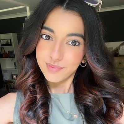 25 | Marketing Executive @bonnierbooks_uk • likes Disney, anime, Italy tennis and books duh • All views my own • #YNWA •Booksta contact: nishableblog@gmail.com