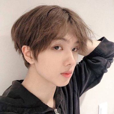 fan account ✨️ this user loving 𝐏𝐚𝐫𝐤 𝐉𝐢𝐬𝐮𝐧𝐠 for no reason #박지성 #JISUNG ࿐ ࿔*:・゚