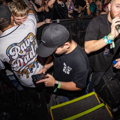 gstxl_'s profile picture. X