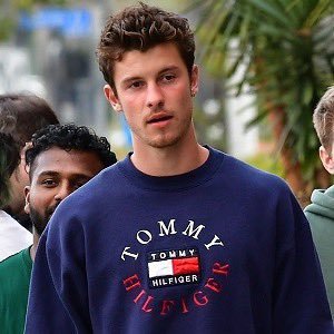 aliyh_a's profile picture. Shawn, Niall, Dua, Taylor