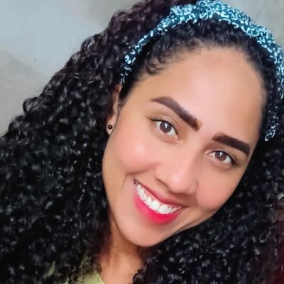 El éxito es raíz de la felicidad momentánea, así que hay que disfrutarlo al máximo😂✌️ feliz día