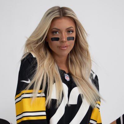 Amanda Vance Profile