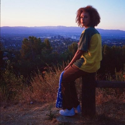 Eritrean 🇪🇷🐪  | Creative Director |Film Director & Writer| Poet